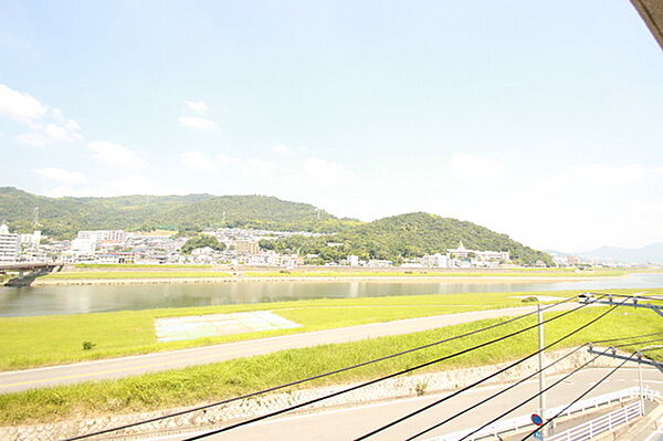 三滝リバーハイツ ｜広島県広島市西区三滝町(賃貸マンション4LDK・4階・72.08㎡)の写真 その14