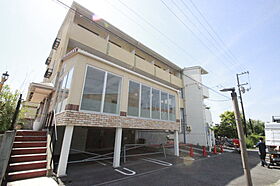 カーサ・コッリーナ  ｜ 広島県広島市安佐南区大塚東2丁目（賃貸マンション1R・3階・22.35㎡） その1