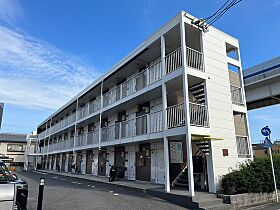 レオパレスＣｈａｍｂｒｅ　Ｓ  ｜ 広島県広島市中区光南3丁目（賃貸マンション1K・3階・23.18㎡） その1