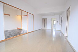 トレゾア西原 3階3LDKのリビング/ダイニング