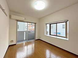 アクアコート楠木 2階1Kのリビング/ダイニング