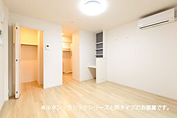 ソーレ愛宕II 1階ワンルームのリビング/ダイニング