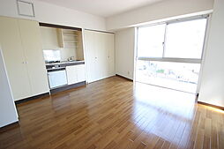 カーサ三篠北町 4階ワンルームのリビング/ダイニング