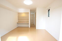 West River 1階1Kのリビング/ダイニング