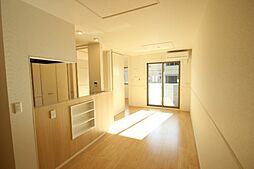 メゾン・ド・アマリリオII 1階1LDKのリビング/ダイニング