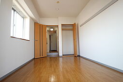 サンローレル串戸 2階1Kのリビング/ダイニング