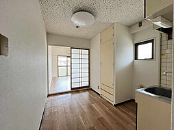 長谷川ビル 2階1DKのリビング/ダイニング