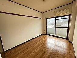 クレスト古市橋 3階1Kのリビング/ダイニング