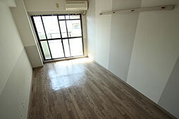 リンダーホフ 4階1Kのリビング/ダイニング