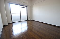 JR山陽本線 横川駅 徒歩25分の賃貸マンション 4階1Kのリビング/ダイニング