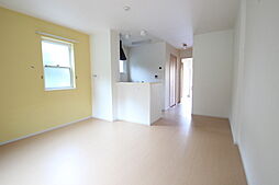 ラ・シュシュ 1階ワンルームのリビング/ダイニング