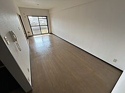 メゾン山嘉III 5階2LDKのリビング/ダイニング