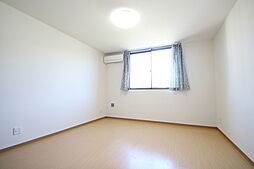 カーサニックス 2階ワンルームのリビング/ダイニング