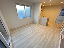 せせらぎハイツIII 2階1LDKのリビング/ダイニング