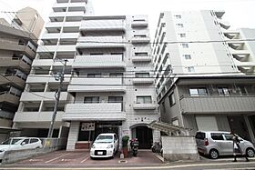 セレニティ光  ｜ 広島県広島市東区光町2丁目（賃貸マンション3LDK・2階・52.79㎡） その1