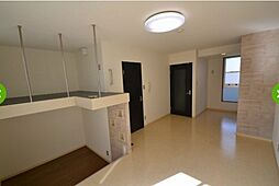 セントラルゲート聖 0203 2階ワンルームのリビング/ダイニング