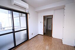 第6ガーデン 2階1Kのリビング/ダイニング