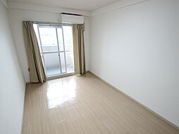 フレンズ 3階1Kのリビング/ダイニング