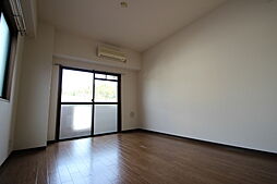 サンコート矢藤 2階1Kのリビング/ダイニング