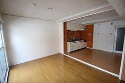 ハイネス横川 6階2LDKのリビング/ダイニング