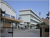 小学校「広島市立祇園小学校まで982ｍ」