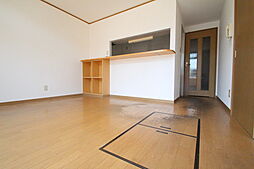 セントラル古江III 2階2LDKのリビング/ダイニング