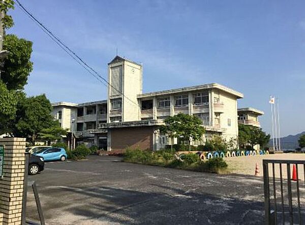 画像15:小学校「廿日市市立金剛寺小学校まで885ｍ」