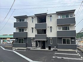 広島県安芸郡坂町坂西2丁目（賃貸アパート1LDK・3階・40.38㎡） その1