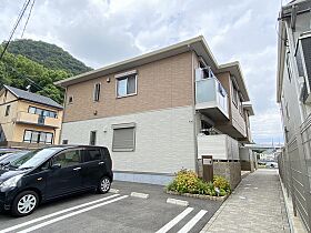 広島県安芸郡海田町畝2丁目（賃貸アパート1LDK・1階・48.83㎡） その1