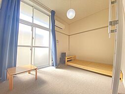 レオパレスシンセー 2階ワンルームのリビング/ダイニング