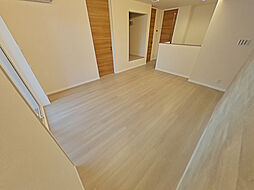 Ｂａｌｌｏｏｎｆｌｏｗｅｒ　Ｅａｓｔ 3階2LDKのリビング/ダイニング