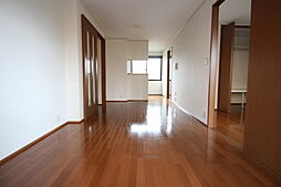 シャングリア 0101 1階2LDKのリビング/ダイニング