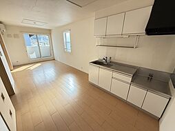 Ｕｒａｒａ　Ｗｅｓｔ　Ｂ 2階2LDKのリビング/ダイニング