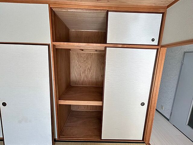 収納