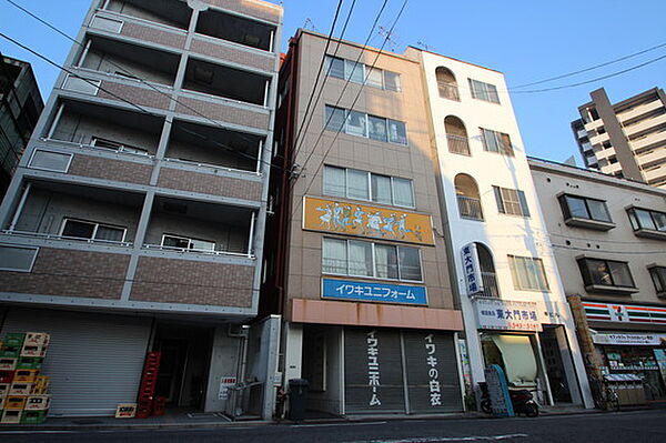 広島県広島市中区西平塚町(賃貸マンション2DK・2階・31.40㎡)の写真 その1