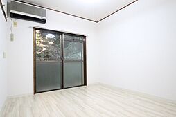 エステート山根 4階1Kのリビング/ダイニング