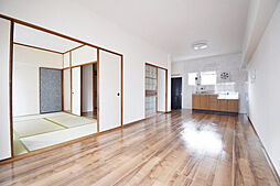 海田マンション 2階2LDKのリビング/ダイニング