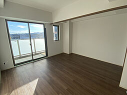 アイ・レジデンシーズ西条 4階1LDKのリビング/ダイニング