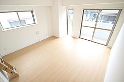 プランドール古市 1階1Kのリビング/ダイニング