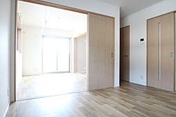 ユアメゾン温品 1階2LDKのリビング/ダイニング