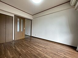 第1パークサイドマンション 4階1Kのリビング/ダイニング