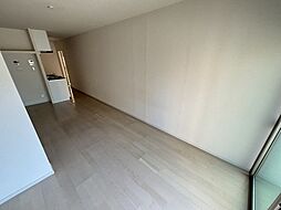 セントラーレ 1階ワンルームのリビング/ダイニング