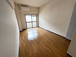 トロール小野原 2階1Kのリビング/ダイニング