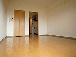 ロアール南竹屋 3階1Kのリビング/ダイニング