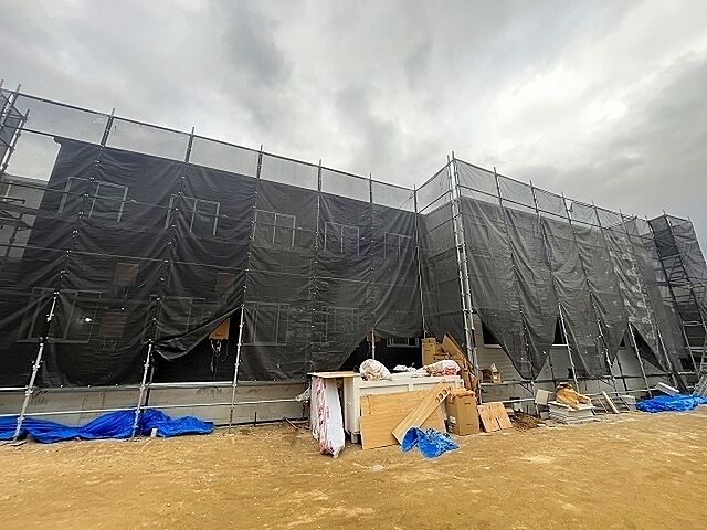 9 / 13