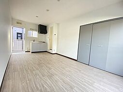 カーサ本町 2階ワンルームのリビング/ダイニング