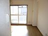 設備：※別部屋の写真です