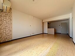 鷹野橋マンション 7階1LDKのリビング/ダイニング