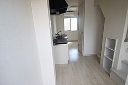 丹那コーポラスII 1階1LDKのリビング/ダイニング