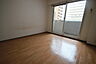 リビング/ダイニング：※別部屋の写真です